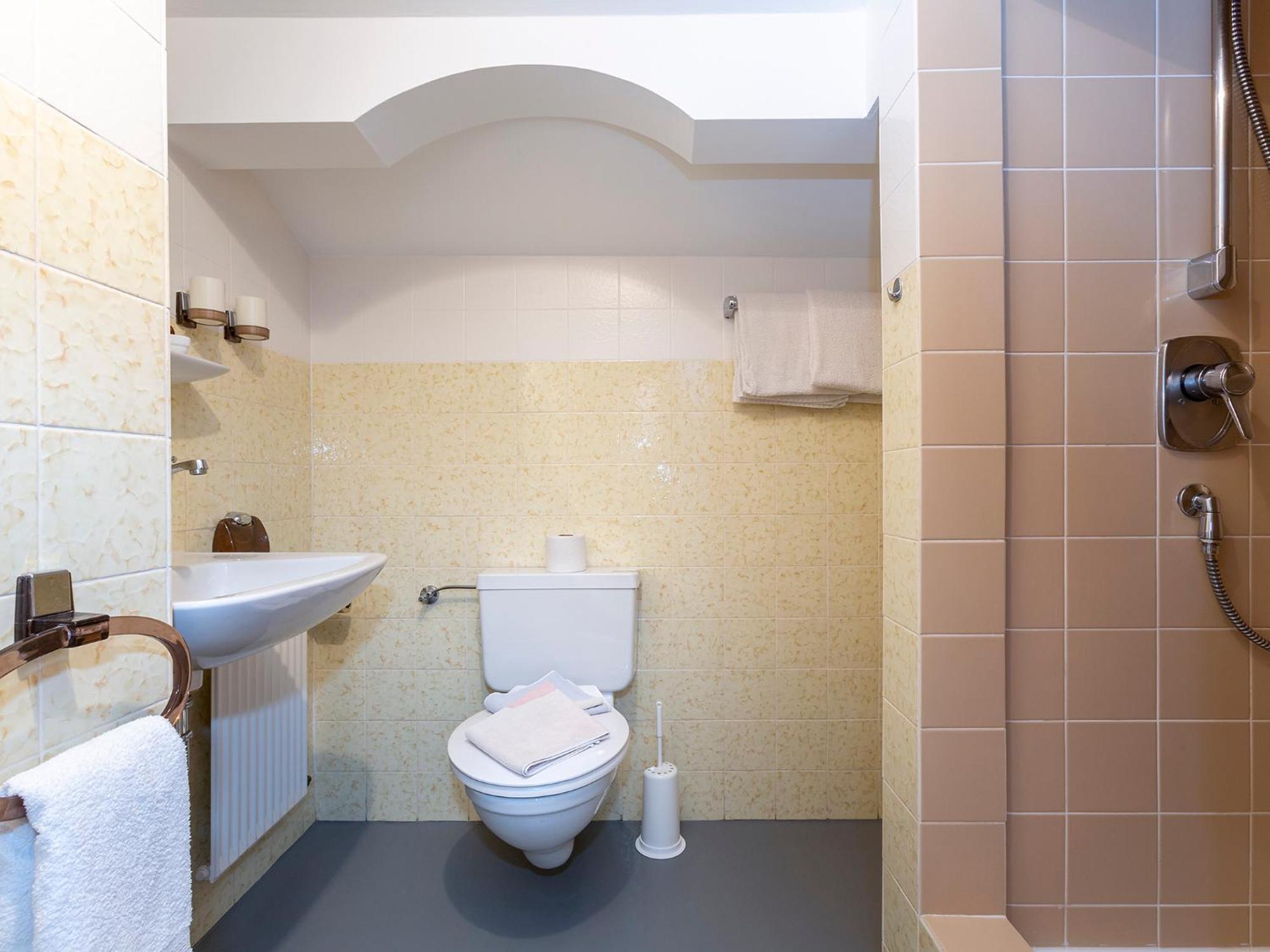 Gaestehaus Weissenbacher-ferienwohnungen Apartment Marquartstein