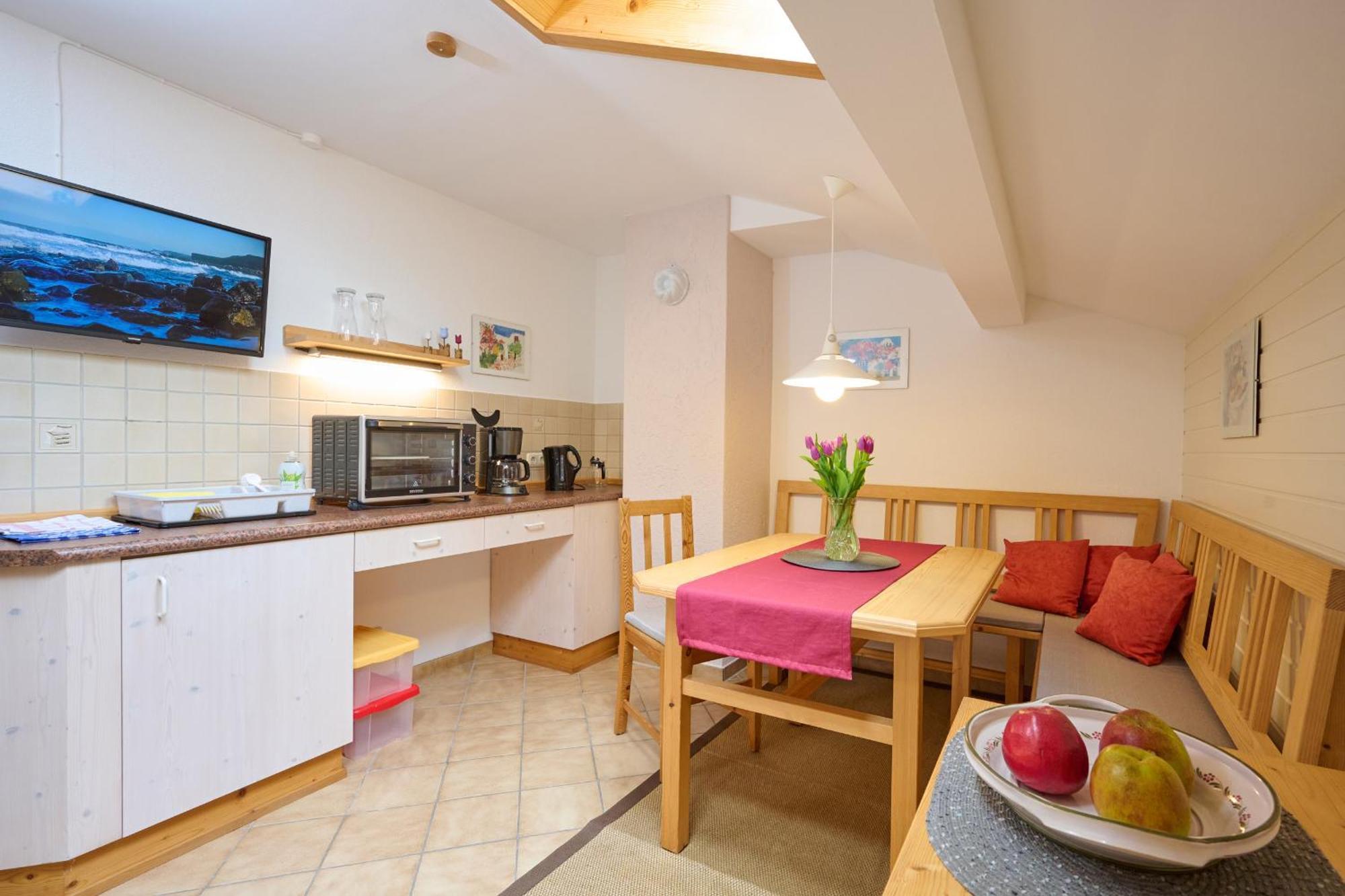 Apartment Gaestehaus Weissenbacher-ferienwohnungen Marquartstein