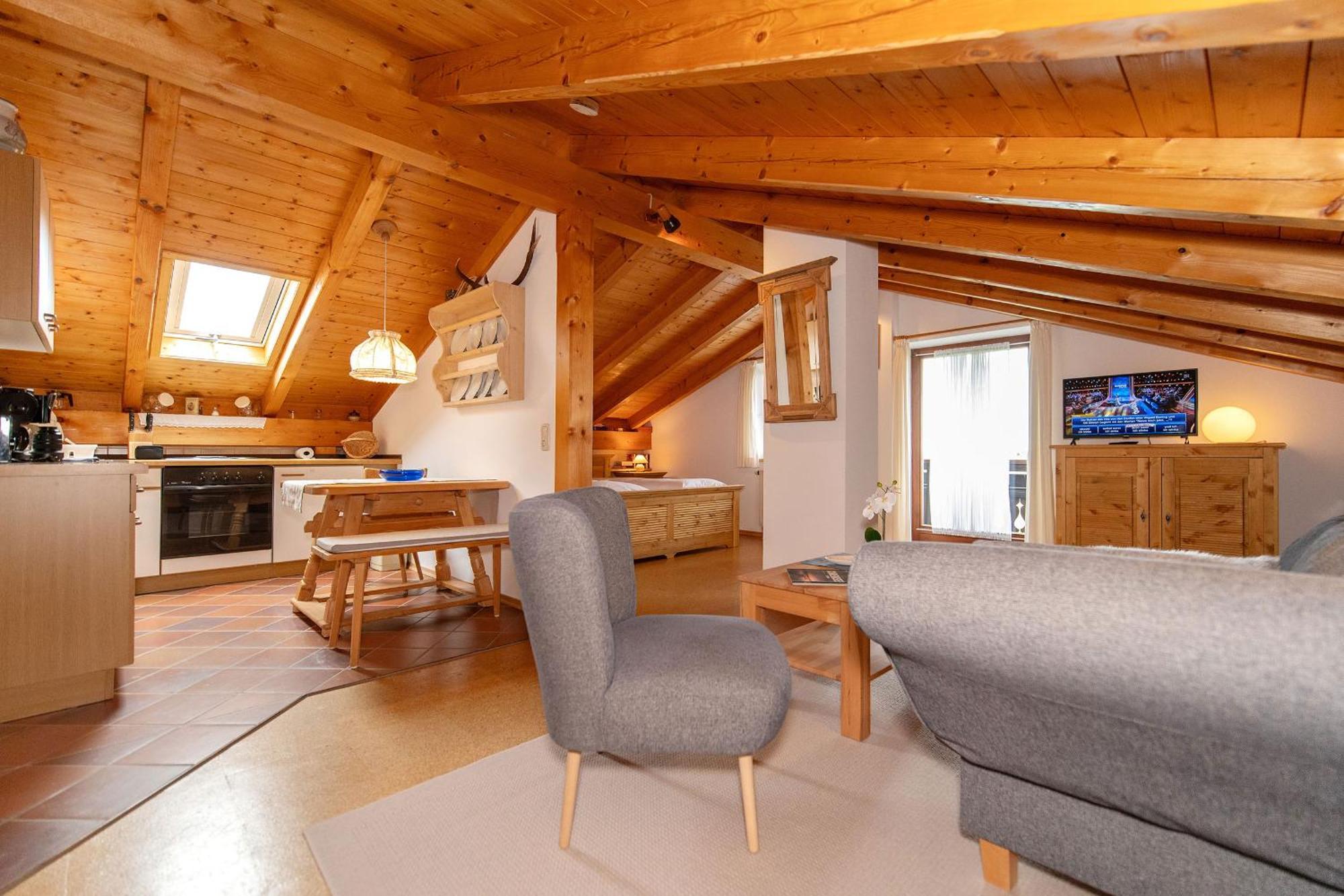 Gaestehaus Weissenbacher-ferienwohnungen Apartment *